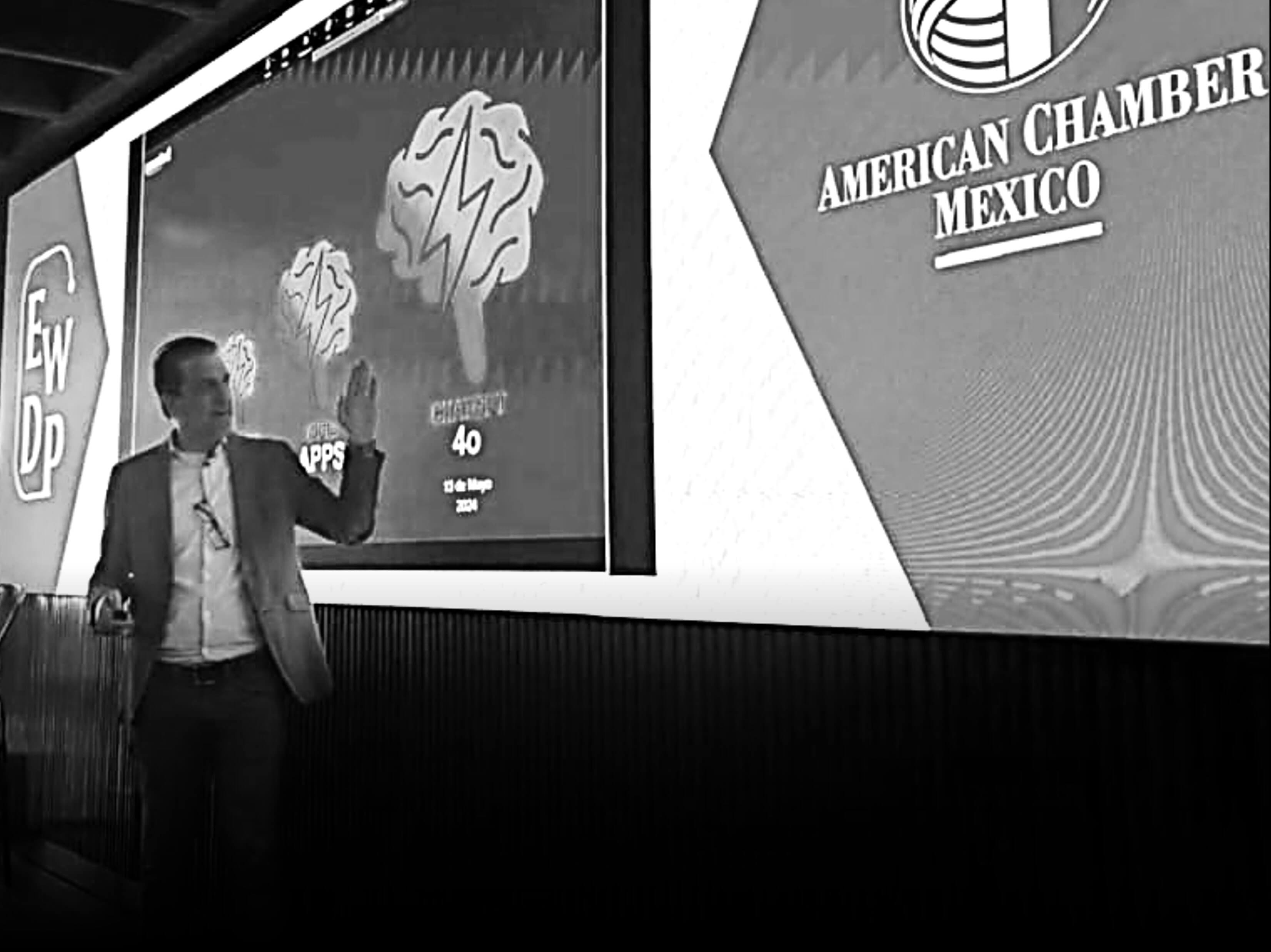 IA para mujeres ejecutivas EWDP AmCham